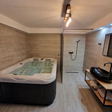 Apartment Stipe Solin Bagian luar foto