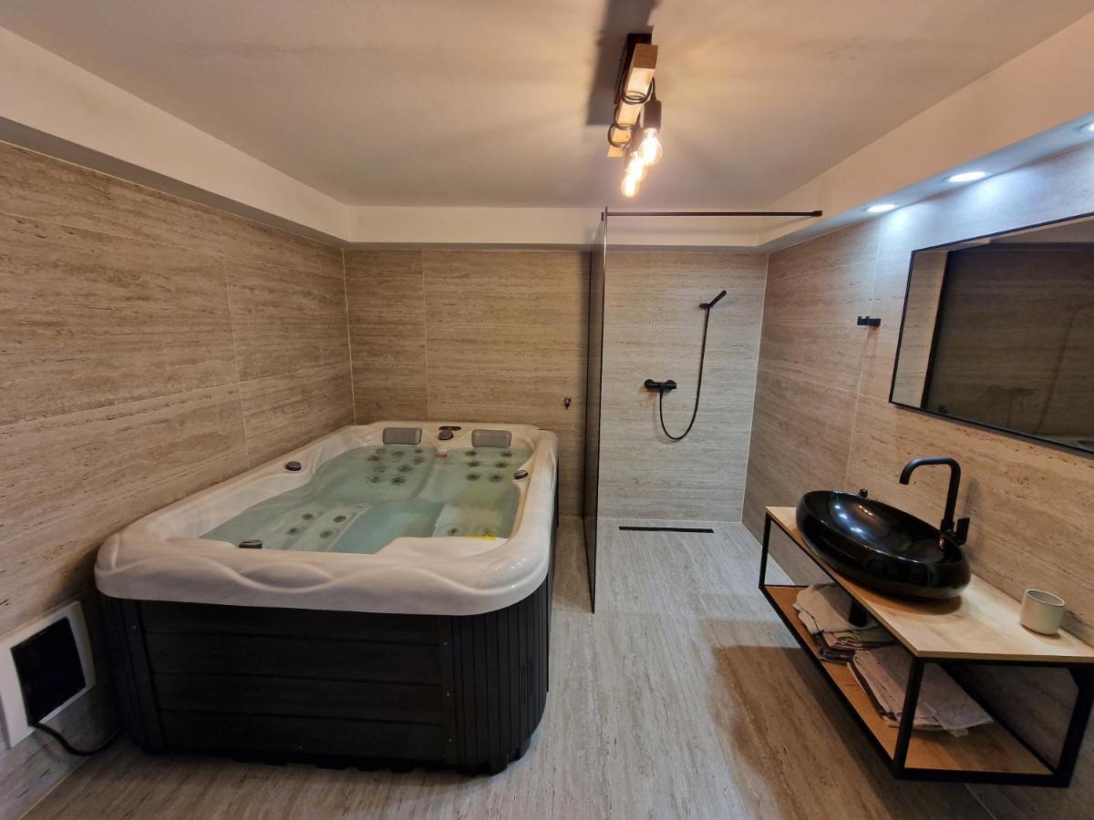 Apartment Stipe Solin Bagian luar foto